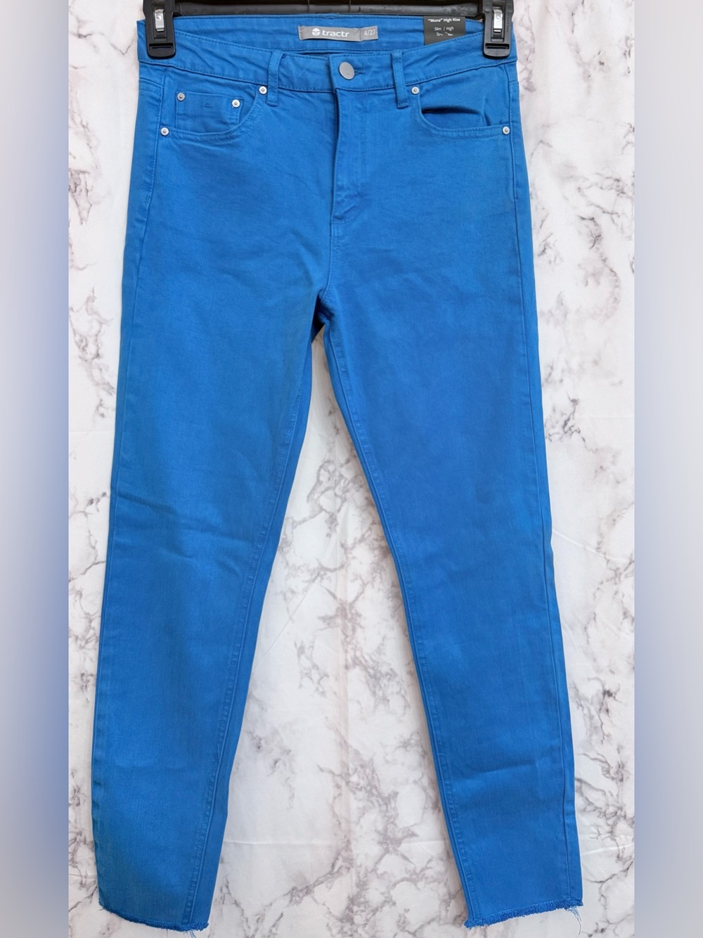 Tractr Women's Vibrant Blue Skinny Jeans